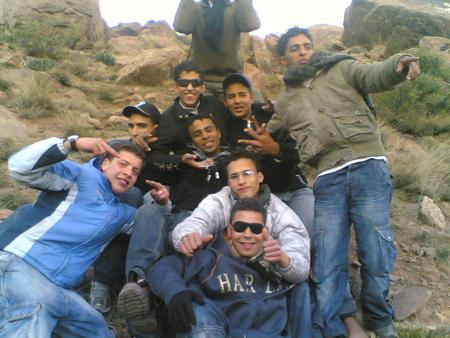 chofo inzagu� ou anzil sakro charwita hhhhhhhhhhhhhh