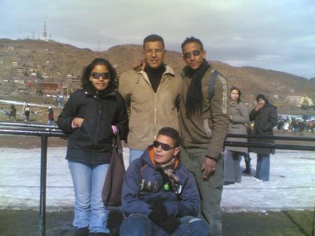 said + anzil+un ami+hajar bien sur lamsawfa lol je regol